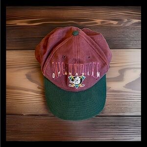 Vintage Mighty Ducks Anaheim Hat SnapBack